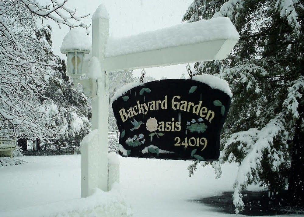 Backyard Garden Oasis Bed and Breakfast Middletown Eksteriør billede